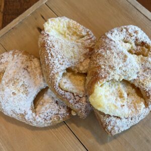 Cream Cheese Danish 3-Pack